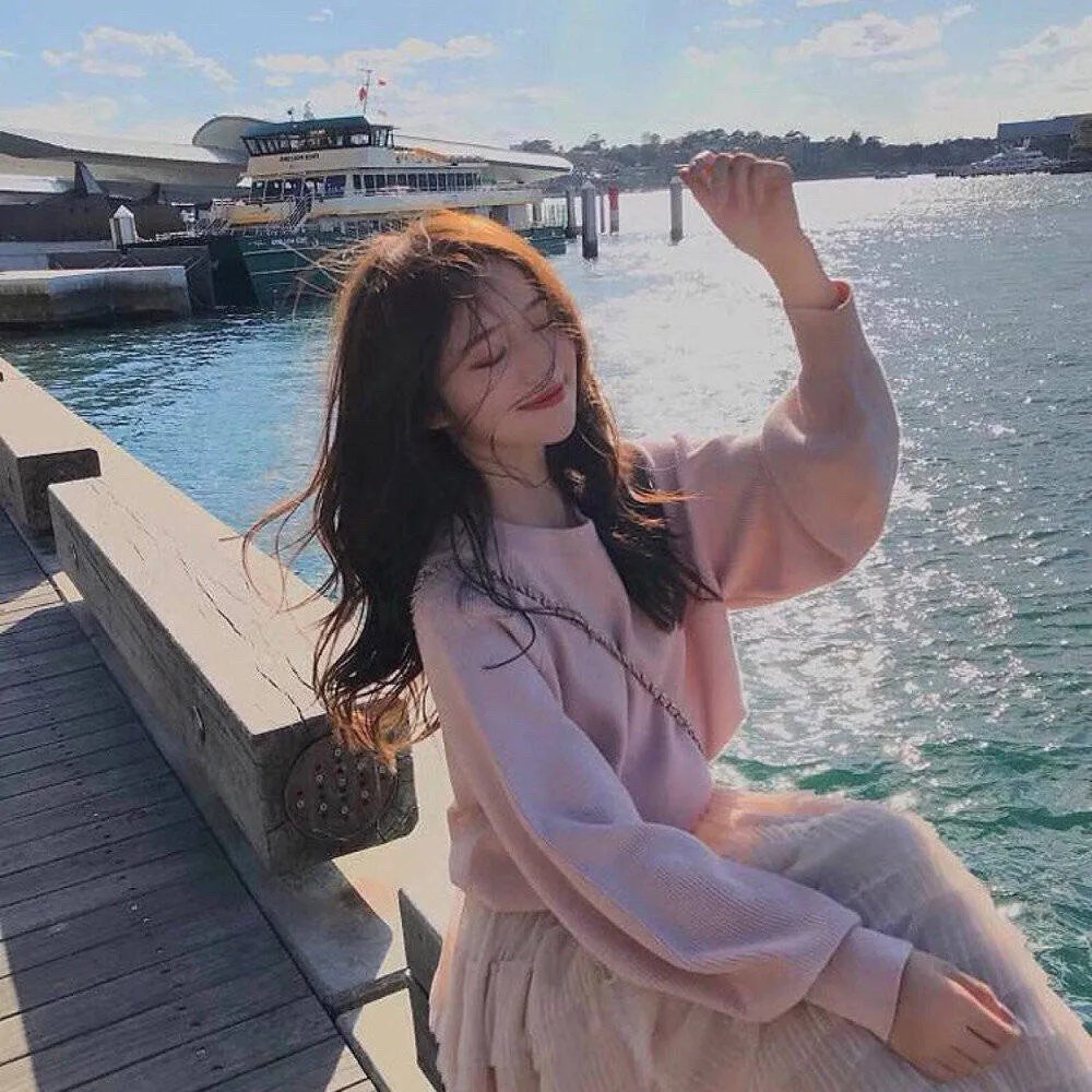 我的性别碍到你海报